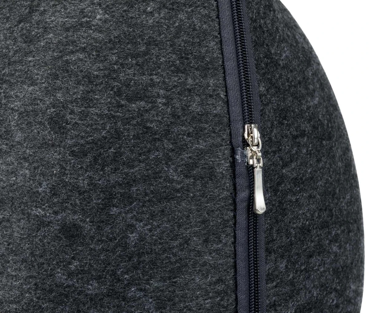 Trixie Relax Iglo Kat Vilt Grijs - 38X37X35 CM 4 Trixie Relax Iglo Kat Vilt Grijs - 38X37X35 CM - Afbeelding 4