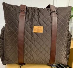 Dogs&Co Luxe Honden Autostoel Royal+ Choco Waterproof Quilt -Huisdierbenodigdheden 1200x1113 3