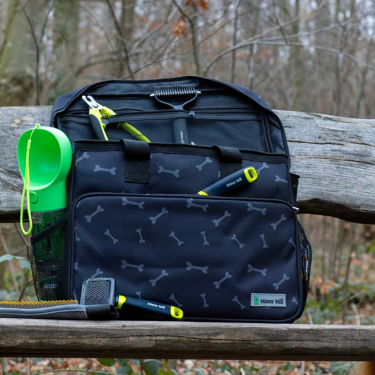 Mister Mill Drinkfles Hond - Honden Bidon - Waterfles - 500ML + 50ML Voeropslag + Poepzakjes Container 4 Mister Mill Drinkfles Hond - Honden Bidon - Waterfles - 500ML + 50ML Voeropslag + Poepzakjes Container - Afbeelding 4