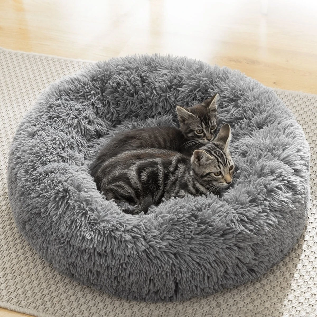 InnovaGoods - Dierenmand - 60cm - Hondenmand - Kattenmand - Fluffy - Anti Stress - Extra Zacht - Anti Slip - Grijs 8 InnovaGoods - Dierenmand - 60cm - Hondenmand - Kattenmand - Fluffy - Anti Stress - Extra Zacht - Anti Slip - Grijs - Afbeelding 8