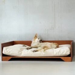 STUDIO ANIMAUX Hondenmand Met Katoenen Kussen (maat L) | 119 X 76,5 Cm | Hondenbed | Hondensofa | Hondenbank | Hout | Bruin -Huisdierbenodigdheden 1200x1200 2597