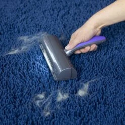 FurDaddy Batterij-aangedreven - Huisdier Haar Verwijderaar Voor Kleding - Herbruikbare Pluizenroller Voor Moeiteloze Verwijdering Van Kattenhaar & Hondenhaar - Zelfreinigende Pluizenborstel Voor Tapijt, Bank, Auto, Bed -Huisdierbenodigdheden 1200x1200 276