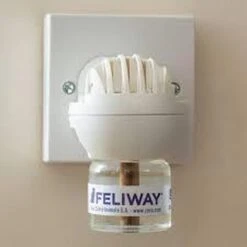 Feliway Classic - Startset - 1 Verdamper + 1 Vulling 48ml - Anti-stress Voor Kat -Huisdierbenodigdheden 1200x1200 3281