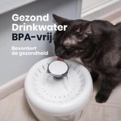 TrevoPet® Drinkfontein Kat - Waterfontein Kat - Kattenfontein - Fluisterstil - Drinkfontein - Drinkbak Kat - 2.5 Liter - Inclusief Filter - Wit -Huisdierbenodigdheden 1200x1200 3541