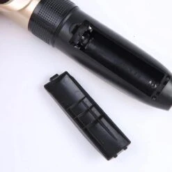 Merkloos Professionele Dierentondeuse - Scheerapparaat Voor Honden En Katten - Trimmer - 4 Opzetstukken - Oplaadbaar - Draadloos - Stil - Verschillende Haar En Vachtlengtes - Haartrimmer - Hondentrimmer - Honden Trimmer - Honden Knippen - Haren Knippen -Huisdierbenodigdheden 1200x1200 355