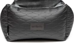 Bella Black - Autostoel Voor Hond - 50x50cm - Wasbaar - Hondenmand Auto - Handgemaakt -Huisdierbenodigdheden 1200x704