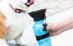 Honden Waterfles 500ML - Bidon - Honden Drinkfles - Waterfles Hond - Blauw -Huisdierbenodigdheden 1200x759 4