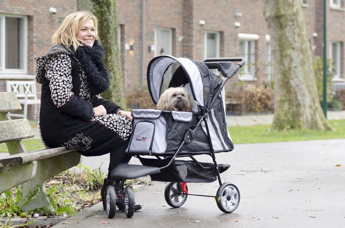 InnoPet All Terrain - Hondenbuggy - Zwart/Zilver - 85x52x96cm 8 InnoPet All Terrain - Hondenbuggy - Zwart/Zilver - 85x52x96cm - Afbeelding 8