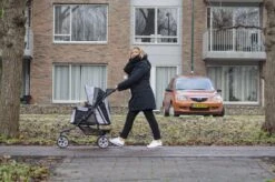 InnoPet All Terrain - Hondenbuggy - Zwart/Zilver - 85x52x96cm 19 InnoPet All Terrain - Hondenbuggy - Zwart/Zilver - 85x52x96cm -Huisdierbenodigdheden 1200x795 1