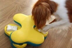 Nina Ottosson Dog Tornado Blu -Huisdierbenodigdheden 1200x799 43