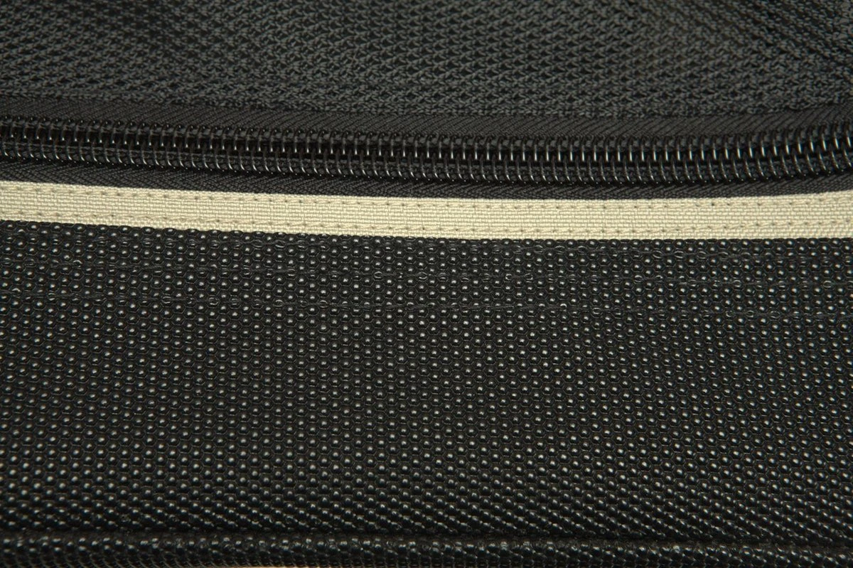 Maelson Soft Kennel - Robuuste Hondenbench Van Zacht Materiaal - Opvouwbare Kennel Met Stevig Stalen Binnenframe - Beige/zwart - XXS / XS / S / M / L / XL / XXL - 92 L 14 Maelson Soft Kennel - Robuuste Hondenbench Van Zacht Materiaal - Opvouwbare Kennel Met Stevig Stalen Binnenframe - Beige/zwart - XXS / XS / S / M / L / XL / XXL - 92 L - Afbeelding 14