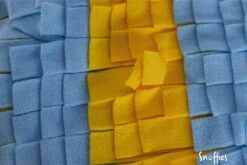 Snuffies Snuffelmat Jara 100x65cm - Snuffelmat – Snuffelmatten - Honden Speelgoed - Honden Speelgoed Intelligentie – Snuffelmat - Snuffelmat Hond - Snuffelmatten – Hersenwerk – Honden Speeltjes – Puppy - Puppy Speelgoed - Honden Denkspelletjes -Huisdierbenodigdheden 1200x800 152