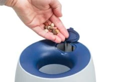 Trixie Dog Activity Strategiespel Ball&Treat Wit / Blauw - 17X17X18 CM -Huisdierbenodigdheden 1200x800 218