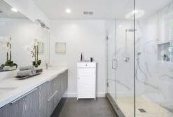 WONDERMAKE® Grote Kattenkast Houten Voor Kattenbak Kattentoilet, XL-kattenbak Dressoir Kastje Met Schuiflade, Designer Kattenhuis Met Kattenhol Kattenbakkast, Kasten Kast Voor Katten Binnen Hoog, 51 X 46 X 96 Cm, Wit 13 WONDERMAKE® Grote Kattenkast Houten Voor Kattenbak Kattentoilet, XL-kattenbak Dressoir Kastje Met Schuiflade, Designer Kattenhuis Met Kattenhol Kattenbakkast, Kasten Kast Voor Katten Binnen Hoog, 51 X 46 X 96 Cm, Wit -Huisdierbenodigdheden 1200x809 12