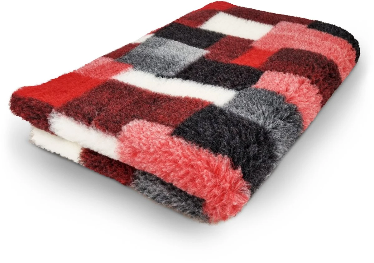 Vetbed Patchwork - Antislip Hondenmat - 100 X 75 Cm - Rood - Benchmat - Hondenkleed - Voor Honden - Machine Wasbaar 1 Vetbed Patchwork - Antislip Hondenmat - 100 X 75 Cm - Rood - Benchmat - Hondenkleed - Voor Honden - Machine Wasbaar
