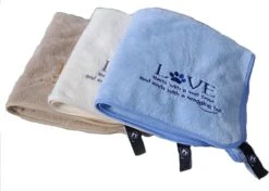 Pepets© – Hondenhanddoek – Honden Handdoek – Microvezel Handdoek – Handdoek Hond – Hondendeken – Droogdoek Hond – Dierendeken – Absorberend – 100*50CM - Beige - GRATIS Zonnebril -Huisdierbenodigdheden 1200x854