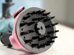 WVspecials Huisdieren Douche - Douche Voor Honden - Honden Douche - Inclusief Slang - Inclusief Drie Kraanadapters - Geschikt Voor Binnen En Buiten - Hondendouche - Hondenbad - Hondenborstel - Hondenkam - Hondenwassen - Hondenzwembad - Tuinslang -Huisdierbenodigdheden 1200x900 1