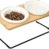 Navaris Verhoogde Voerbakset Met Standaard - 2 Keramische Voerbakken Met Houder Van Bamboe En Metaal - Voer- En Drinkbak Voor Kat En Hond - Antislip