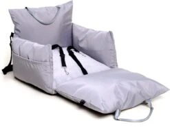 Dogs&Co Luxe Honden Autostoel Royal+ Grijs Waterproof - Zeer Luxe Hondenmand Voor In De Auto - Comfortabele Honden Autozitje - Veilig Auto Bench Voor Puppy En/of Hond -Huisdierbenodigdheden 1200x948 2