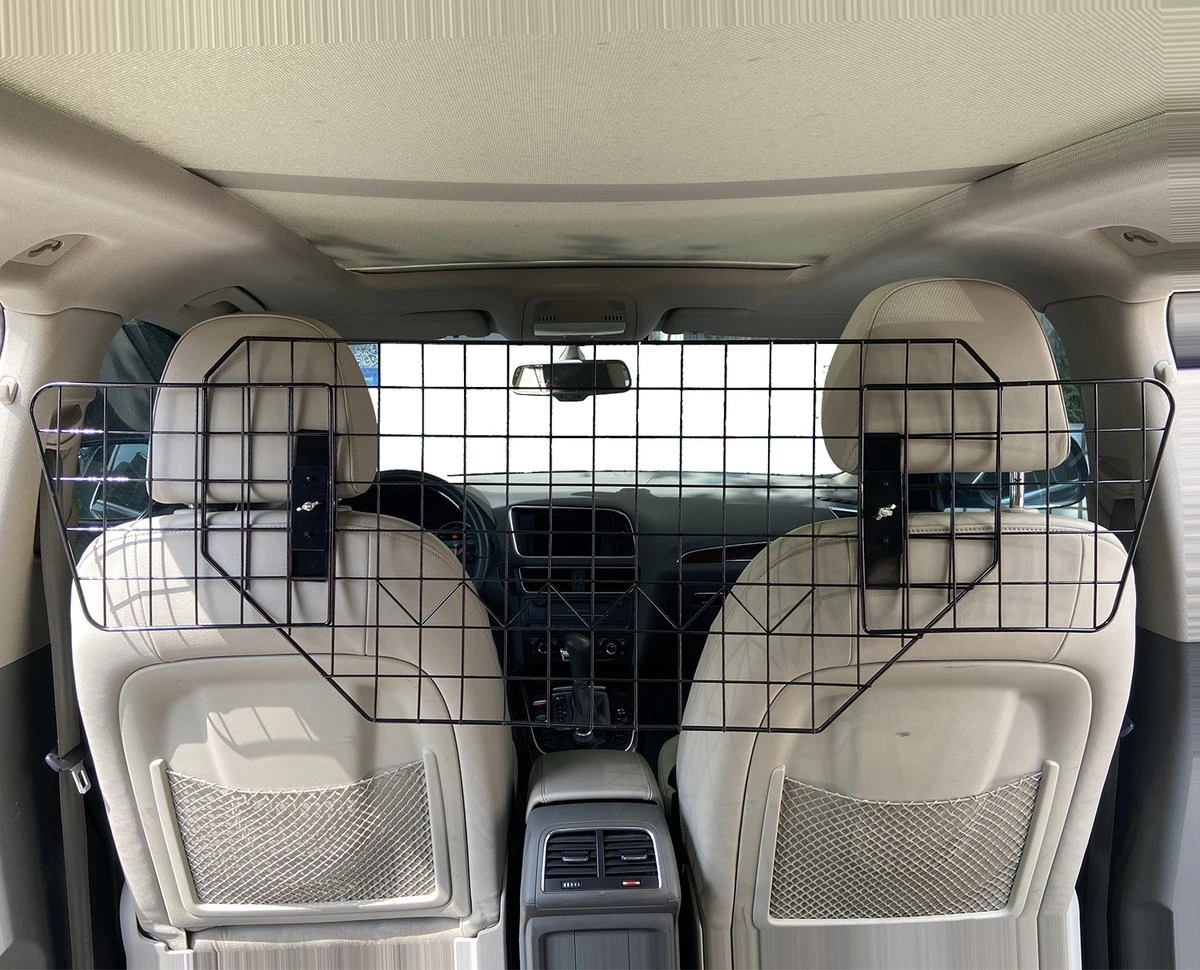 Verstelbaar Hondenrek Voor Auto - Veiligheidsrek - Autorek Hond - Kofferbak - Achterbank - Bagagerek - Universeel - Zwaart 1 Verstelbaar Hondenrek Voor Auto - Veiligheidsrek - Autorek Hond - Kofferbak - Achterbank - Bagagerek - Universeel - Zwaart