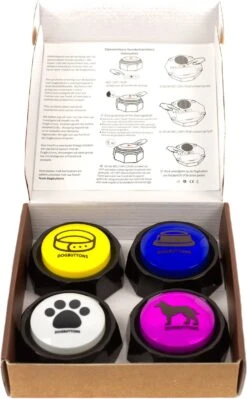 Dogbuttons® – PETIFY PREMIUM Praatknoppen –4 Stuks - Praatknop – Hond – Opneembare Knoppen – Hond Praten – Hondentraining – Praatknoppen – Dog Button – Hondenknop – Huisdier – Honden Speelgoed Intelligentie – Praten Met Hond – Laat Uw Hond Spreken! -Huisdierbenodigdheden 742x1200 3