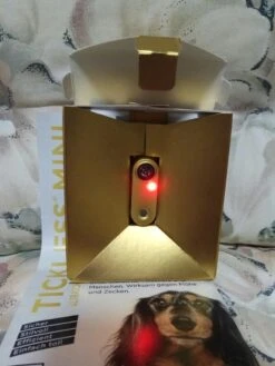 TICKLESS Teek En Vlo Afweer MINI HOND - GOUD (oplaadbare Versie Die Extra Lang Meegaat) -Huisdierbenodigdheden 900x1200 29