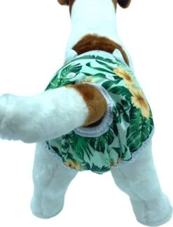 Loopsheidbroekje Hond - Bloemenprint - Maat XXL - Voor Grote Teefjes - Herbruikbaar - Hondenbroekje - Hondenluier - Loopsheid - Ongesteldheid - Voorkomt Ongewenste Zwangerschappen Bij Teefjes - Milieuvriendelijk - Verantwoord - Perfecte Pasvorm -Huisdierbenodigdheden 919x1200 1