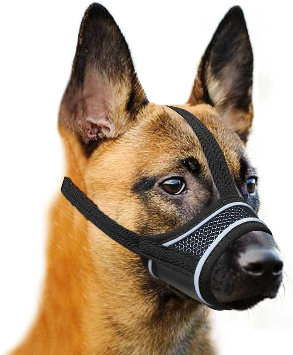 Merkloos Hoog Kwaliteit Muilkorf Met Bedrukt Patroon - Muilkorf Hond - Hondensnuit - Anti Blaf En Bijt - Voor Kleine En Grote Honden Maat M Zwart Reflecterend 1 Merkloos Hoog Kwaliteit Muilkorf Met Bedrukt Patroon - Muilkorf Hond - Hondensnuit - Anti Blaf En Bijt - Voor Kleine En Grote Honden Maat M Zwart Reflecterend